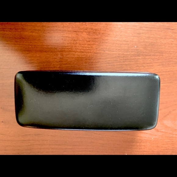 Ralph Lauren brand black leather large size hard sunglasses case just like new - Picture 3 of 4